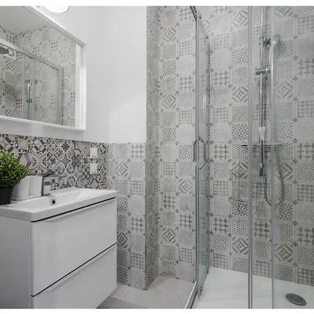 Mars - 15 Min To Old Town Privatunterkunft